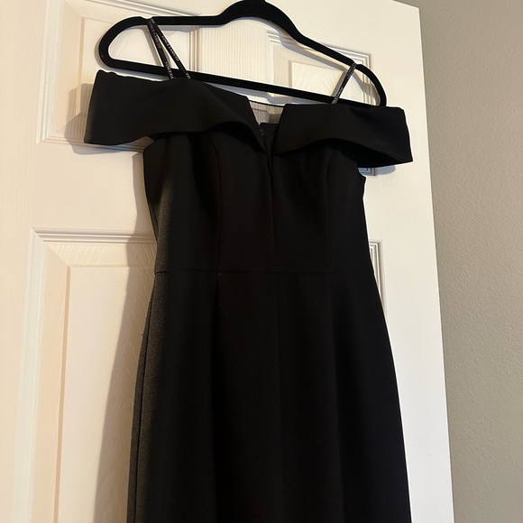 Vince Camuto black off shoulder midi sheath dress 2 - Picture 5 of 7